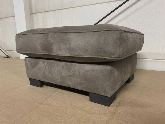 Ryan poef - afbeelding 6 van  10