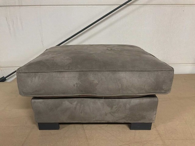 Ryan poef - afbeelding 9 van  10