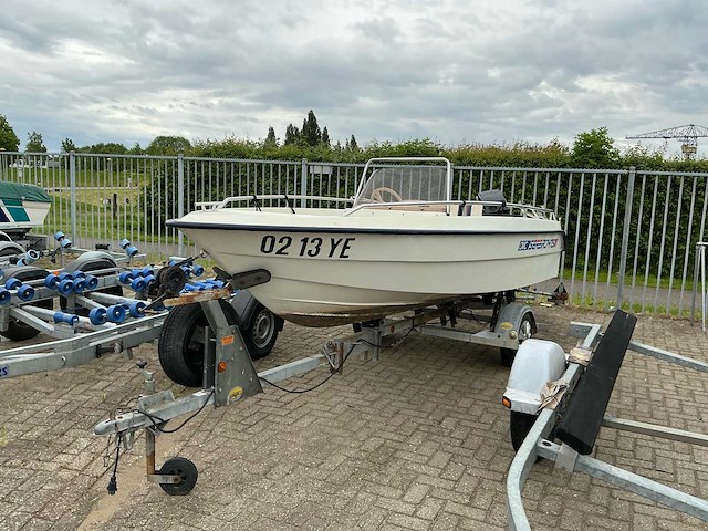 Ryds 475gt motorjacht - afbeelding 1 van  16