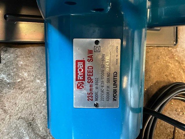Ryobi w8502 cirkelzaagmachine 235mm - afbeelding 4 van  4