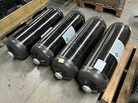 S-advanced materials ta700vh040d koolstofvezel waterstoftank - 40l (4x) - afbeelding 1 van  5