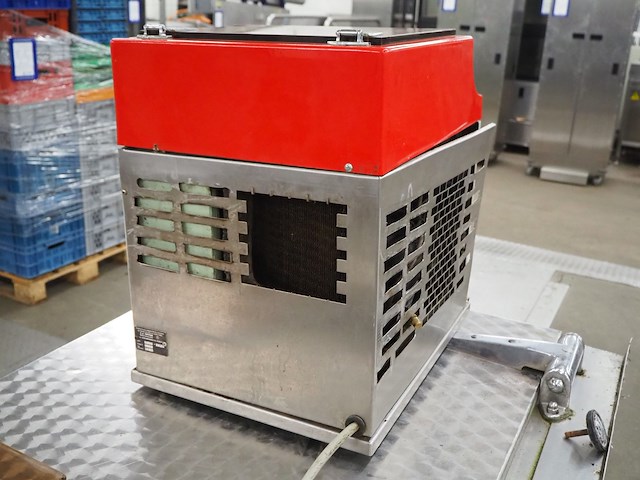 S.a. tiffon - afbeelding 11 van  16