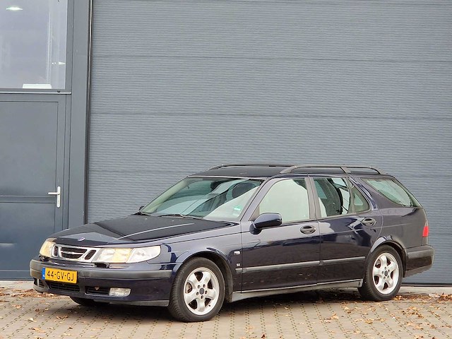 Saab - 2001 - 9-5 estate - 2.0t se - 44-gv-gj - afbeelding 1 van  24