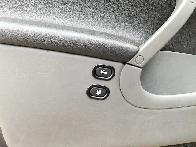 Saab - 2001 - 9-5 estate - 2.0t se - 44-gv-gj - afbeelding 14 van  24