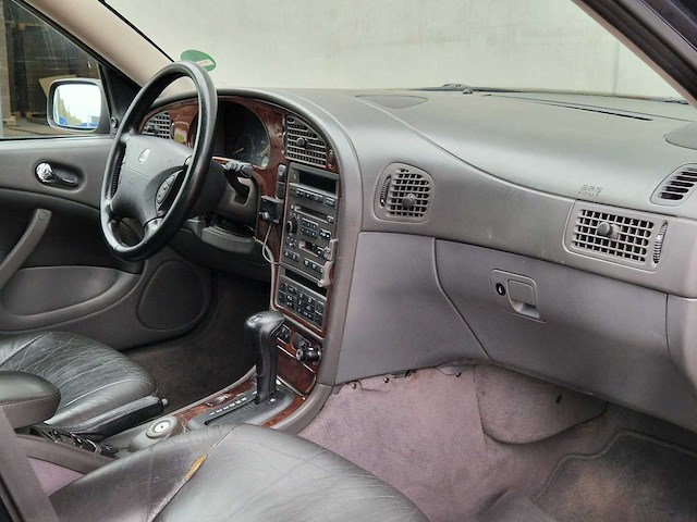 Saab - 2001 - 9-5 estate - 2.0t se - 44-gv-gj - afbeelding 16 van  24