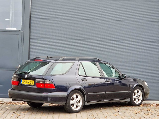 Saab - 2001 - 9-5 estate - 2.0t se - 44-gv-gj - afbeelding 20 van  24