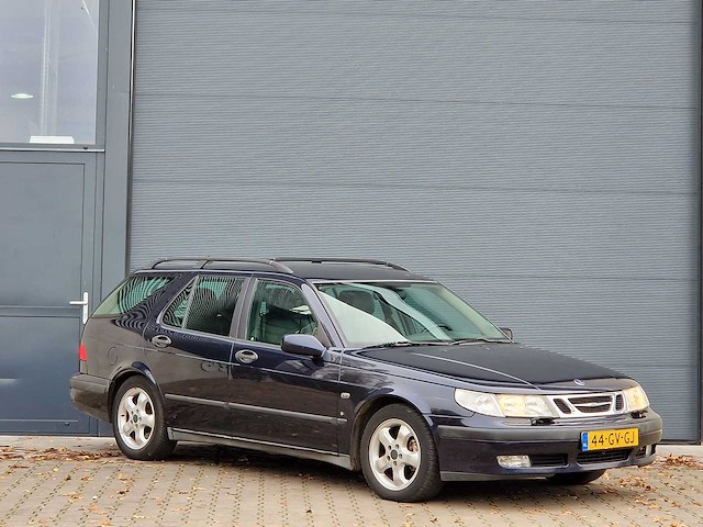 Saab - 2001 - 9-5 estate - 2.0t se - 44-gv-gj - afbeelding 18 van  24