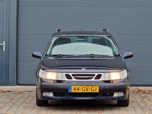 Saab - 2001 - 9-5 estate - 2.0t se - 44-gv-gj - afbeelding 12 van  24