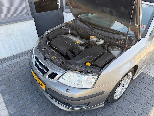Saab - 9-3 -cabrio 2.0t aero - personenauto - 2004 - afbeelding 28 van  37