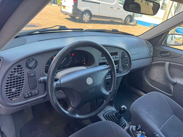 Saab 9-3 2.0t 84-gr-bx - afbeelding 9 van  27