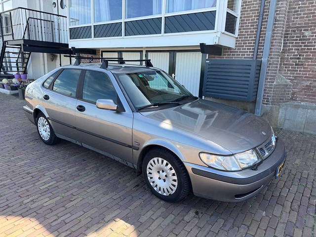 Saab 9-3 2.0t 84-gr-bx - afbeelding 8 van  27