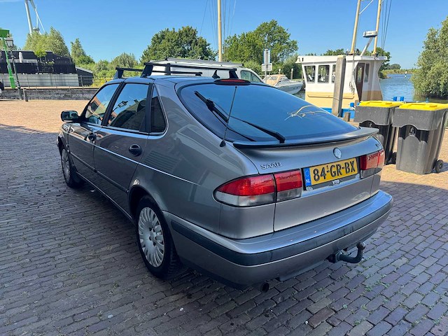 Saab 9-3 2.0t 84-gr-bx - afbeelding 24 van  27