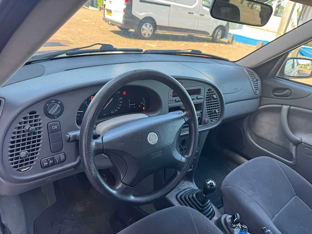 Saab 9-3 2.0t 84-gr-bx - afbeelding 13 van  32