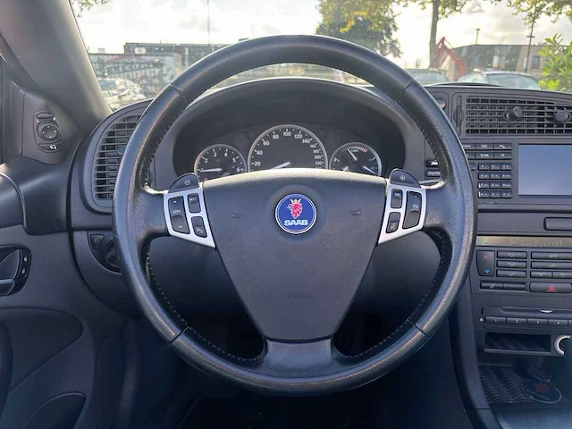 Saab 9-3 cabrio 2.0 t vector | n-151-hg - afbeelding 8 van  33