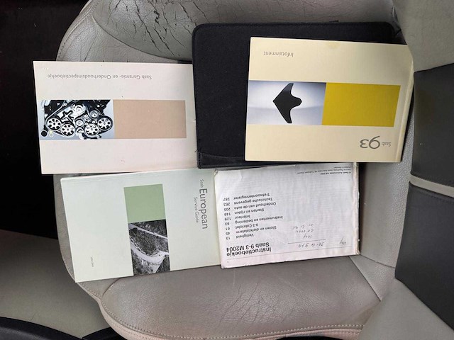 Saab 9-3 cabrio 2.0t aero automaat, 93-nr-fr - afbeelding 9 van  18