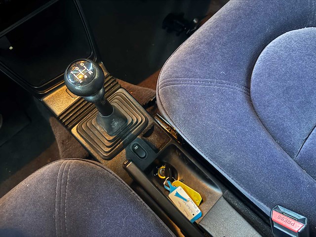 Saab 900 turbo silver arrow limited edition 155pk 1986 - afbeelding 14 van  28