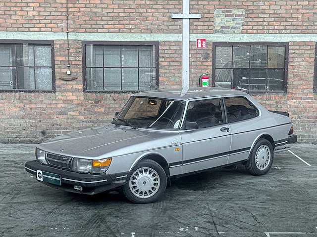 Saab 900 turbo silver arrow limited edition 155pk 1986 - afbeelding 23 van  28