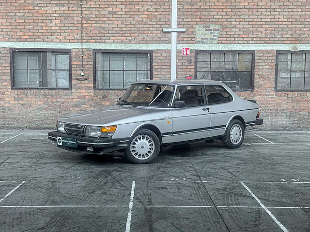 Saab 900 turbo silver arrow limited edition 155pk 1986 - afbeelding 22 van  28