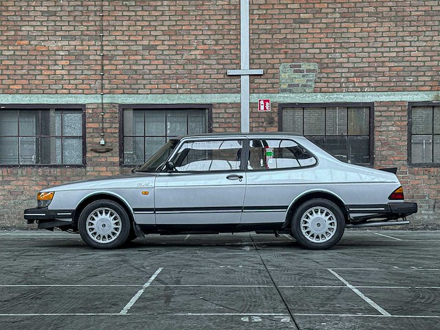 Saab 900 turbo silver arrow limited edition 155pk 1986 - afbeelding 8 van  17