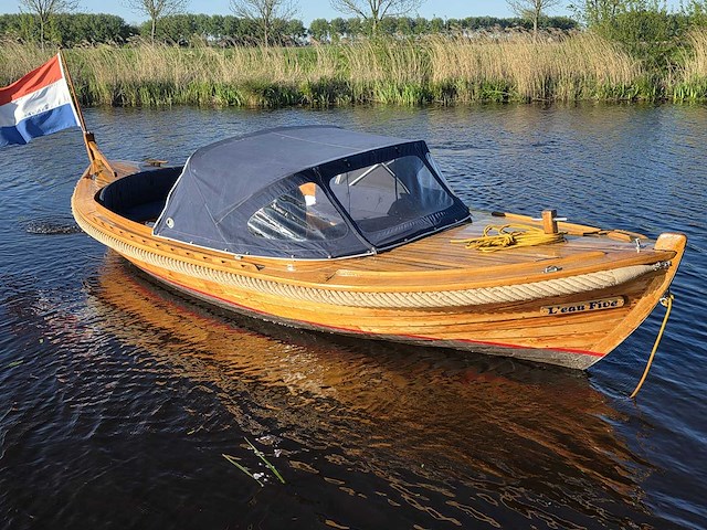 Saare - 20 - sloep met 21 pk inboard motor - afbeelding 1 van  35