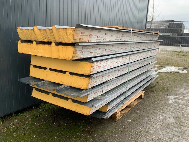 Sab-profiel - d130.1000 - d160.1000 - dak sandwichpanelen (8x) 20m2 - afbeelding 3 van  6