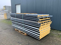 Sab-profiel - diverse sandwichpanelen (13x) 32,5m2 - afbeelding 1 van  5