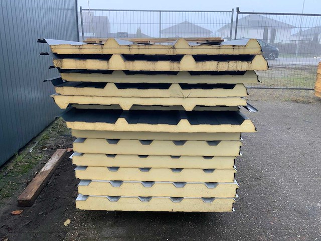 Sab-profiel - diverse sandwichpanelen (13x) 32,5m2 - afbeelding 3 van  5