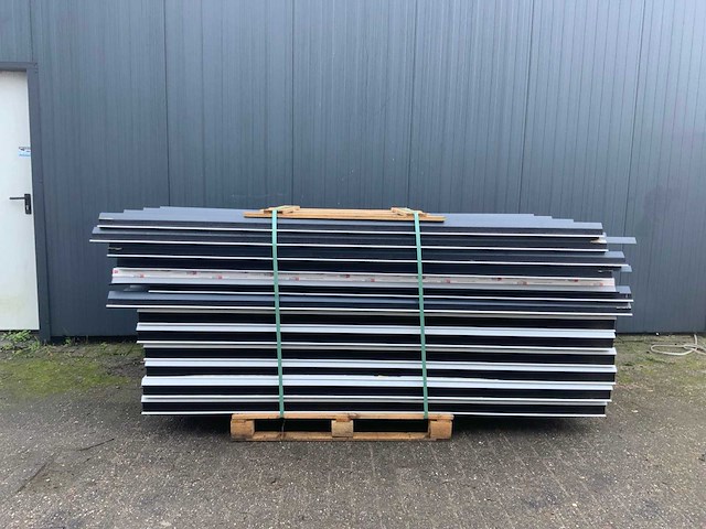 Sab-profiel - diverse sandwichpanelen (13x) 32,5m2 - afbeelding 5 van  5