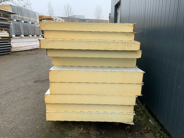 Sab profiel - diverse wand sandwichpanelen (10x) 22m2 - afbeelding 2 van  6