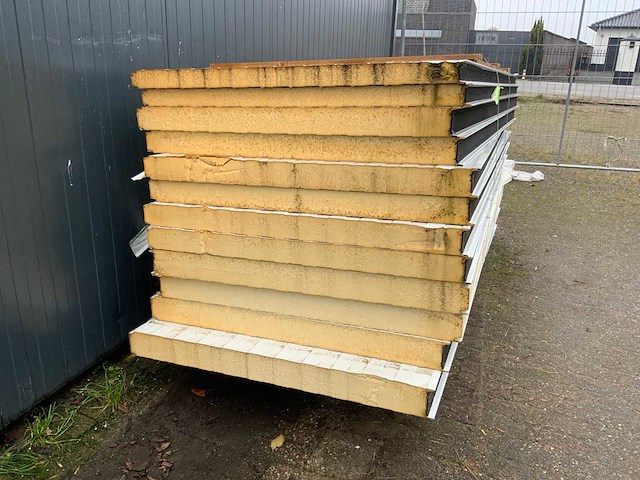 Sab-profiel - diverse wand sandwichpanelen (12x) 30,2 m2 - afbeelding 3 van  5