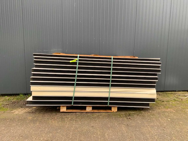 Sab-profiel - diverse wand sandwichpanelen (12x) 30,2 m2 - afbeelding 5 van  5