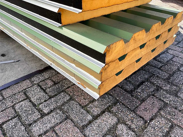 Sab-profiel - tlw100 - dak sandwichpaneel (9x) 45 m² - afbeelding 4 van  7