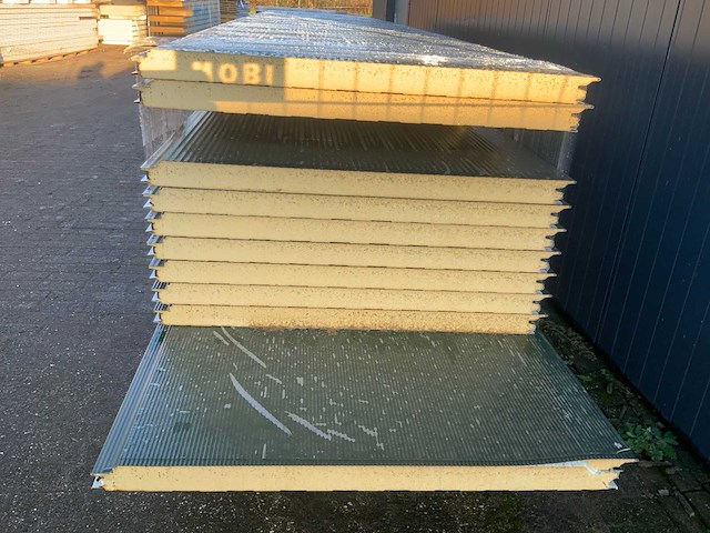 Sab-profiel - wb60.1000 - wand sandwichpanelen (18x) 84m2 - afbeelding 2 van  6
