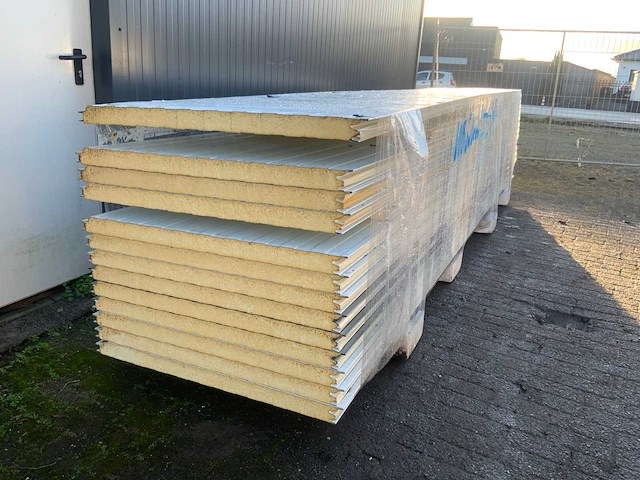 Sab-profiel - wb60/1000 wand sandwichpanelen (16x) 77m2 - afbeelding 4 van  6