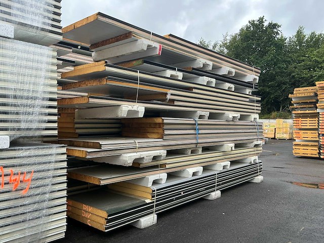 Sab sandwichpanelen 223m2 - afbeelding 3 van  5