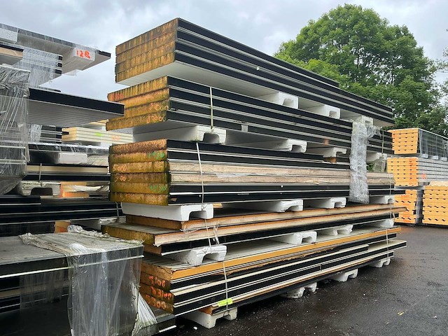 Sab sandwichpanelen 714m2 - afbeelding 5 van  13