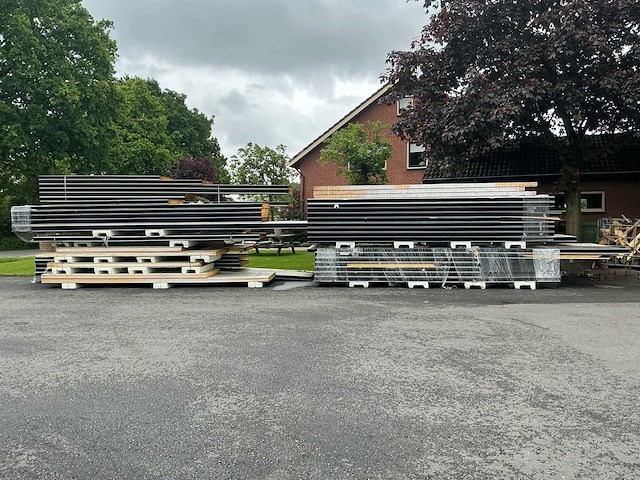 Sab sandwichpanelen 714m2 - afbeelding 10 van  13