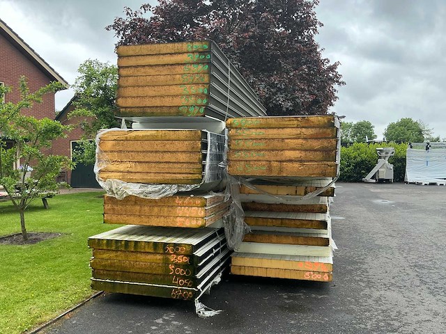 Sab sandwichpanelen 714m2 - afbeelding 12 van  13