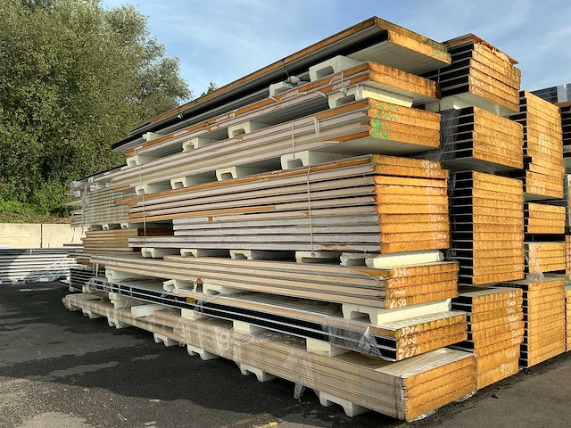 Sab sandwichpanelen 785m2 - afbeelding 1 van  9