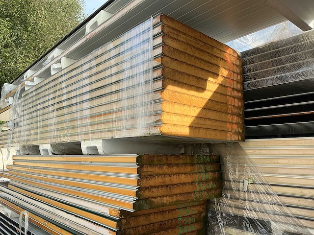 Sab sandwichpanelen 785m2 - afbeelding 5 van  9