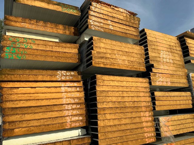 Sab sandwichpanelen 785m2 - afbeelding 8 van  9