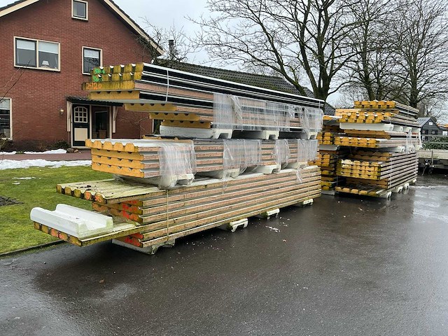 Sab trapezium gevel sandwichpanelen 627 m2 - afbeelding 9 van  15