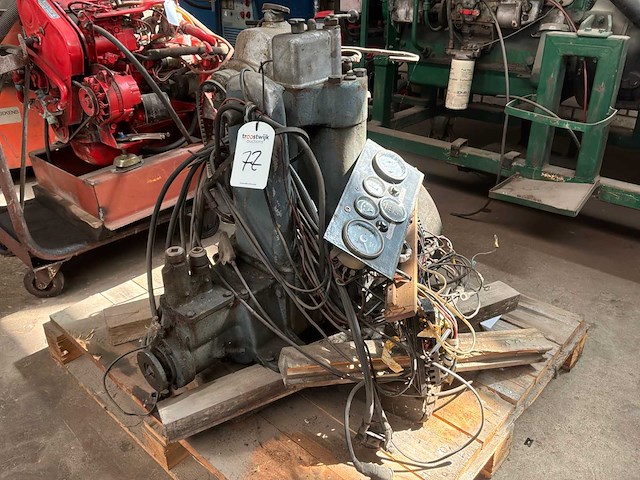 Sabb 10 hp dieselmotor - afbeelding 1 van  4