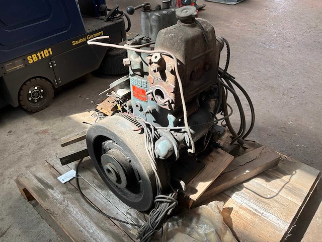 Sabb 10 hp dieselmotor - afbeelding 4 van  4