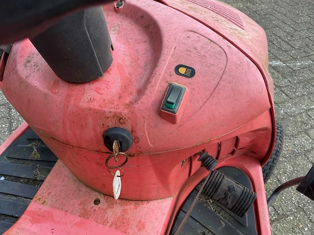 Sabo “briggs & stratton” 13,5 hp zitmaaier - afbeelding 5 van  27