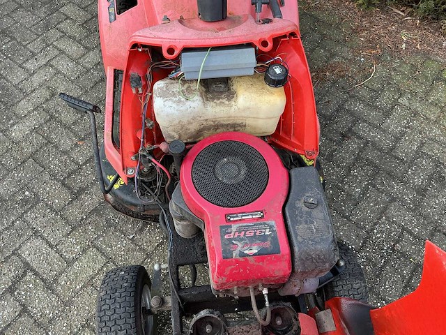 Sabo “briggs & stratton” 13,5 hp zitmaaier - afbeelding 17 van  27
