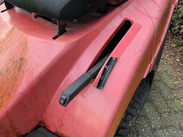 Sabo “briggs & stratton” 13,5 hp zitmaaier - afbeelding 24 van  27