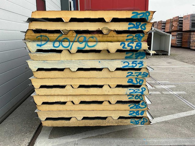 Sabprofiel - d 60/90 - sandwichpanelen (13x) 34,6 m2 - afbeelding 5 van  5