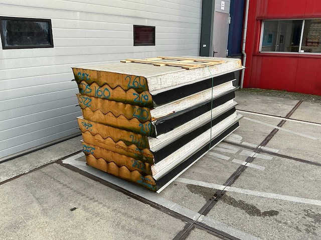 Sabprofiel - ds 160 - dakmaterialen (8x) 29,5 m2 - afbeelding 1 van  6