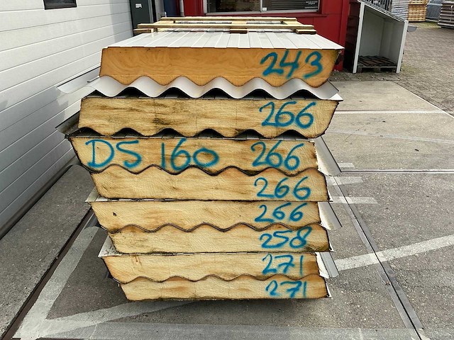 Sabprofiel - ds 160 - sandwichpanelen (8x) 21 m2 - afbeelding 4 van  6